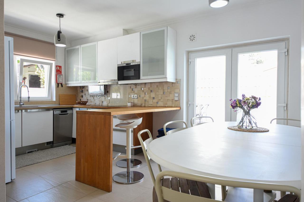 Aroeira Villa With Heated Pool By Golf Course, Beach And Lisbon Εξωτερικό φωτογραφία