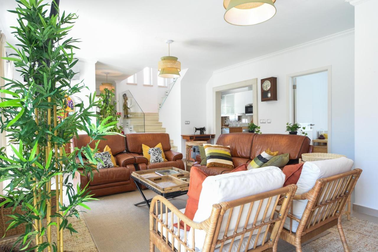Aroeira Villa With Heated Pool By Golf Course, Beach And Lisbon Εξωτερικό φωτογραφία